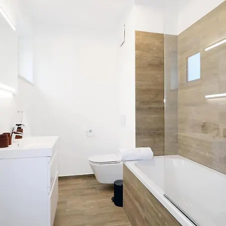 Lovely In Lembruchduemmer Apartment *